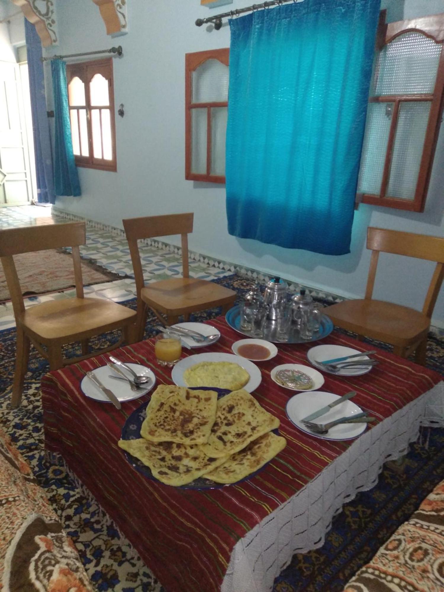 Gite D'Etape Ziz Oasis Achbarou Esterno foto